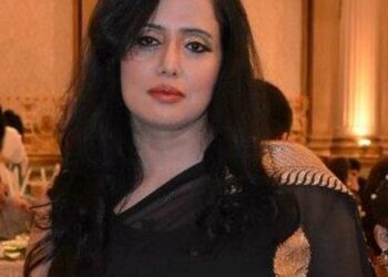 Mehr Tarar Wiki, Age, Boyfriend, Husband, Family, Children, Biography ...